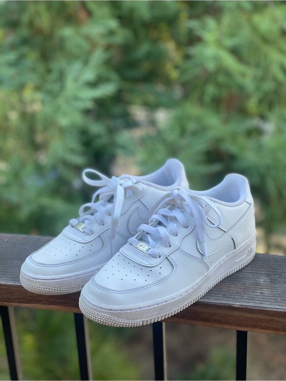Nike Air Force 1 LE (Grade School) "Triple White" Sneakers